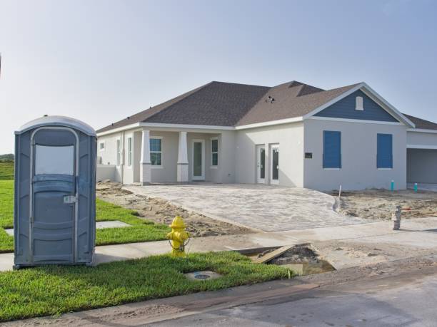 Best Luxury portable toilet rental  in Comstock Northwest, MI